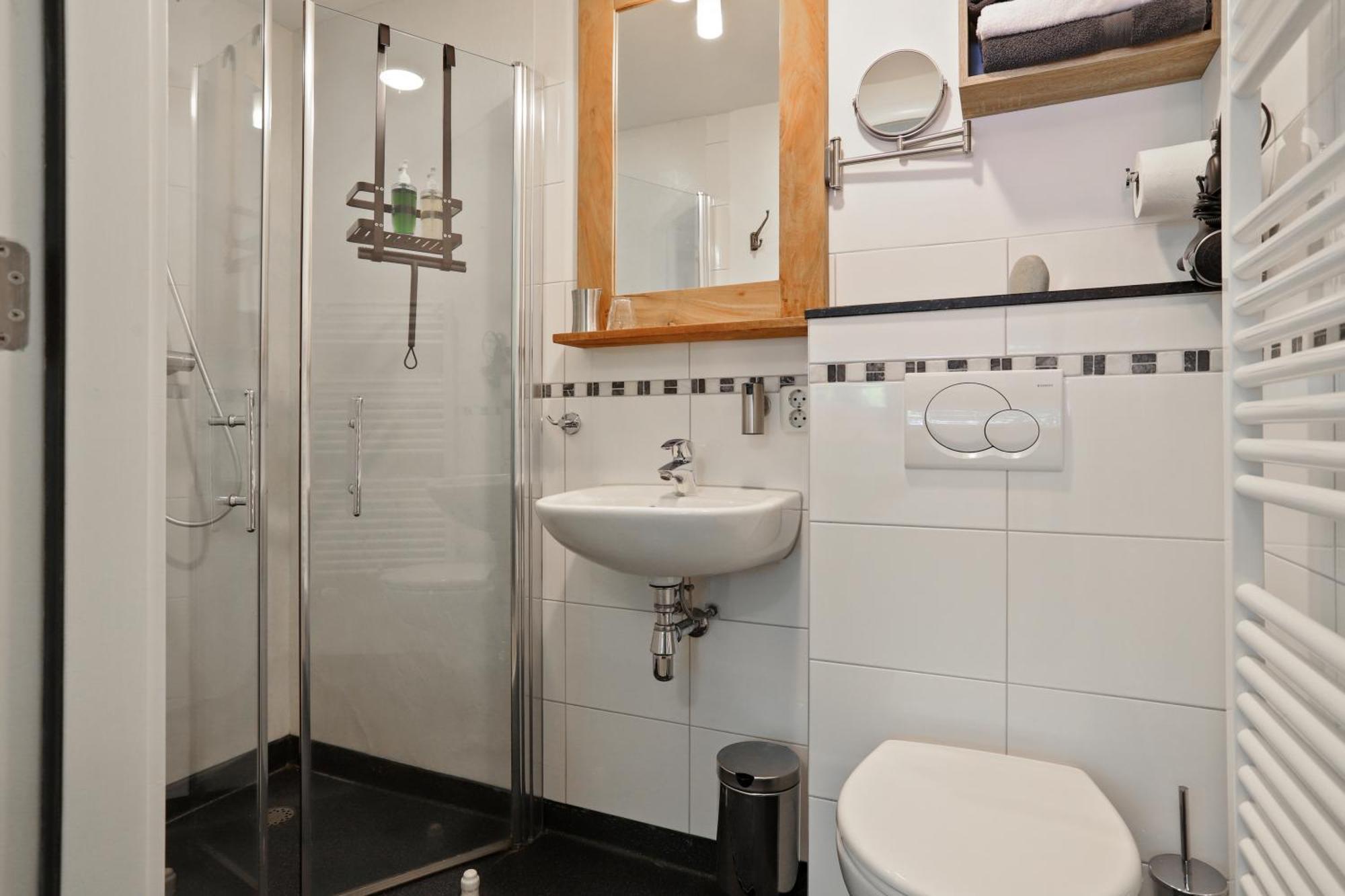 B&B - Sauna D'Olle Pastorie Vierhuizen Buitenkant foto
